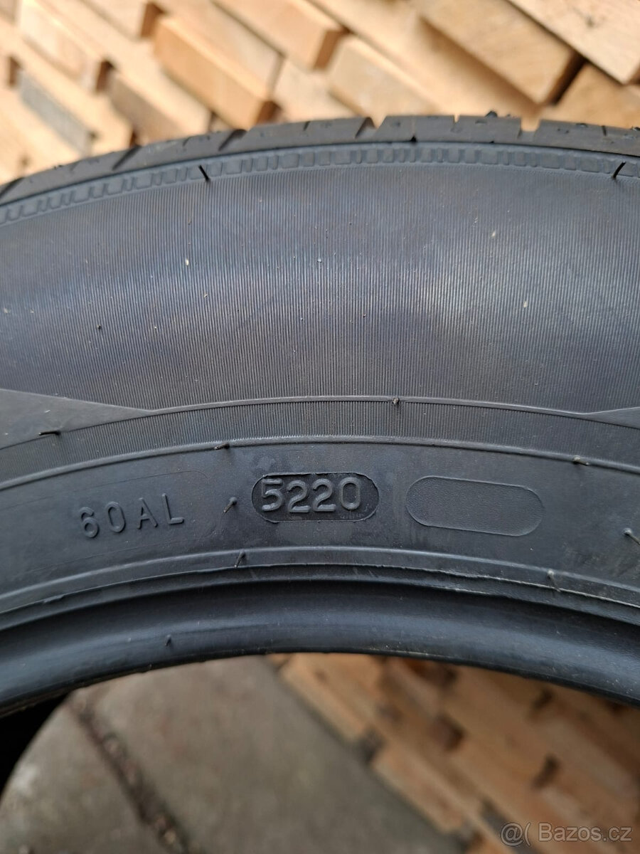 Nokian 215/60 R16 99H XL