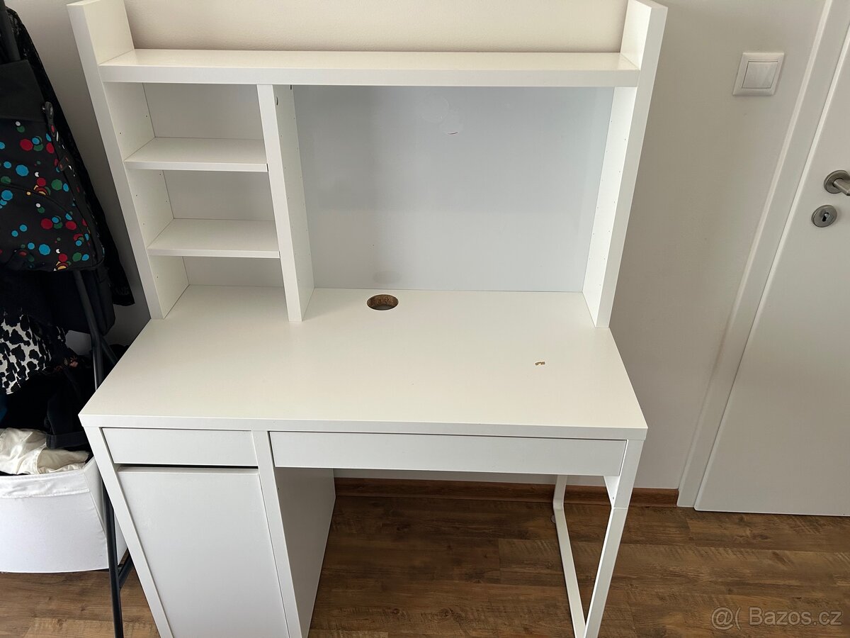 Dětský stůl s nástavbou Ikea