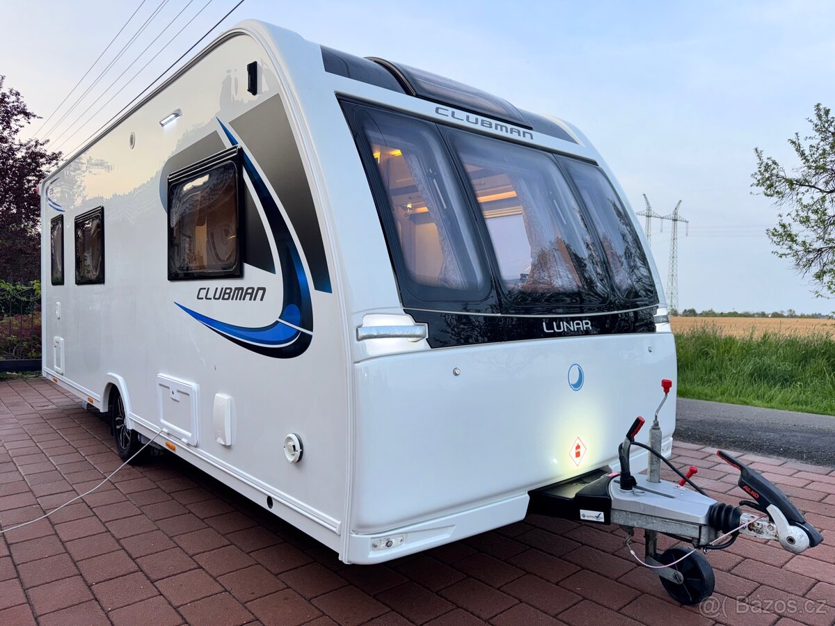 LUXUSNÍ CELOROČNÍ KARAVAN LUNR CLUBMAN ES r.v 2018