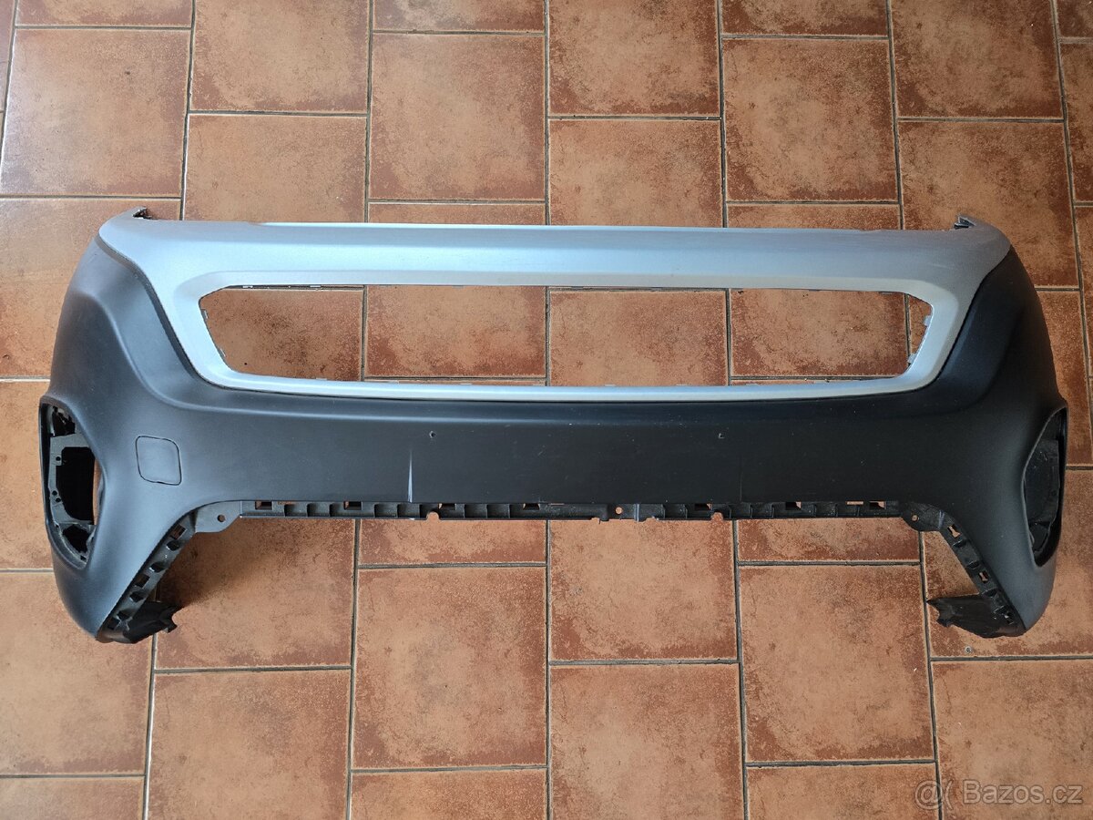 Fiat Fiorino Qubo přední nárazník