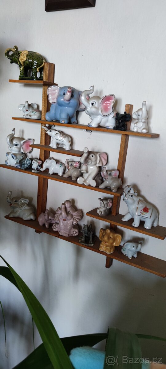 Prodám sbírku z porcelánu.