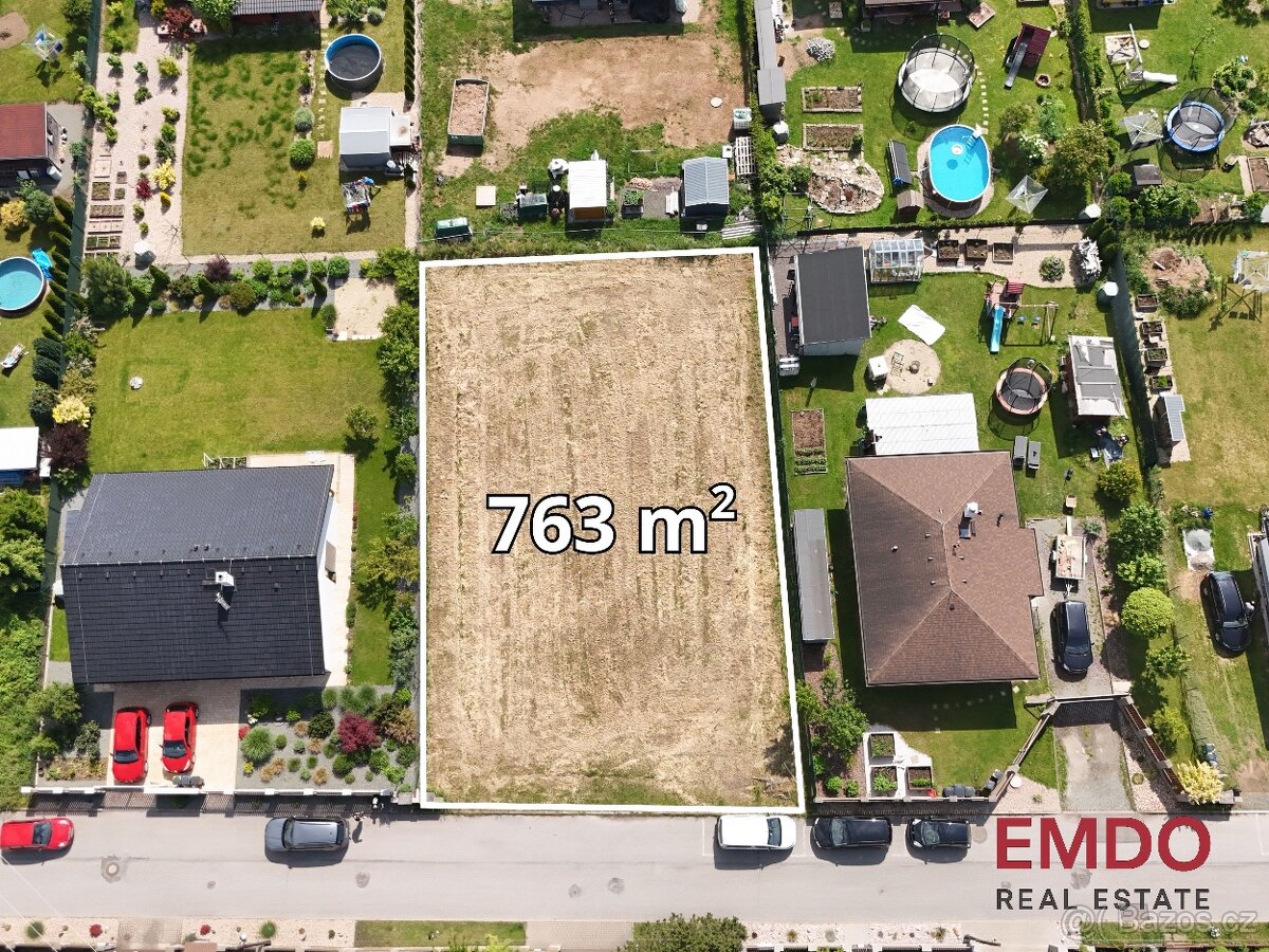 Prodej stavebního pozemku 763 m²