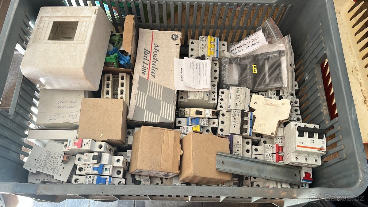Elektro materiál