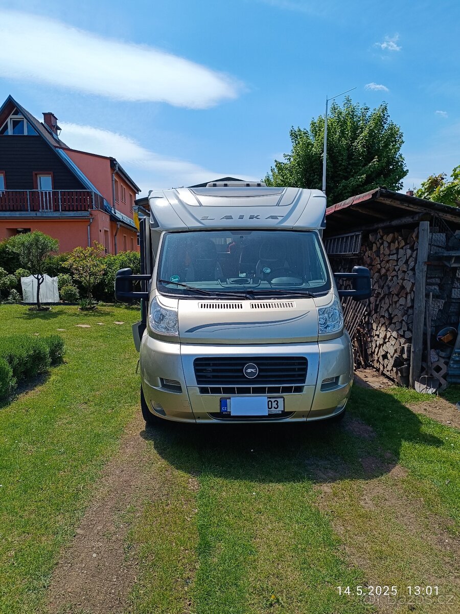 Obytné auto Laika 595 polointegral r.v.2013