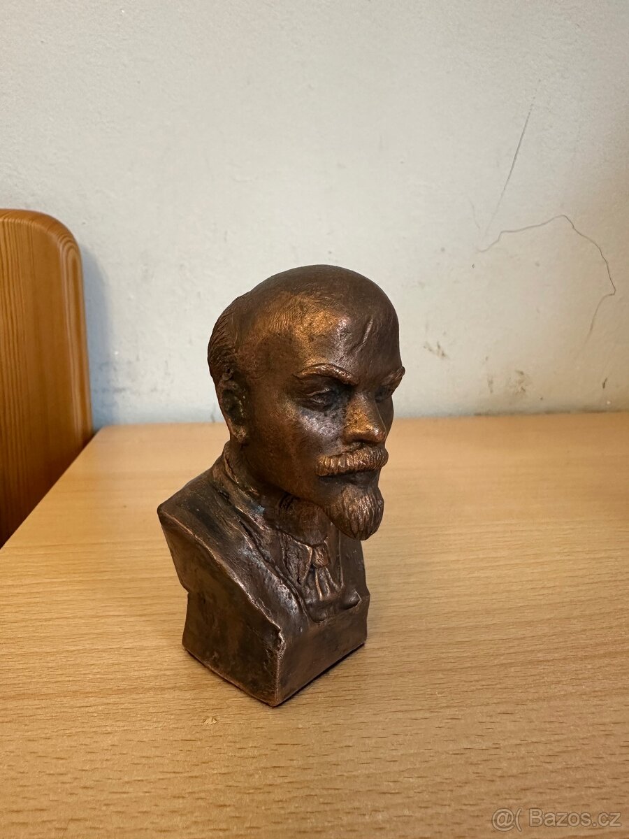 Bysta -Lenin, hlava