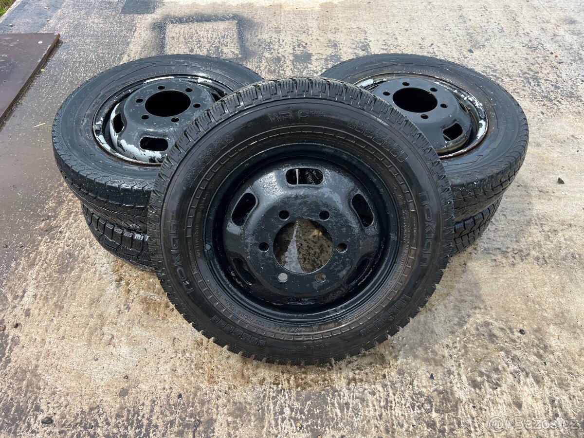 Kola na iveco daily R16c 5 ks disku a navic 6 pneu