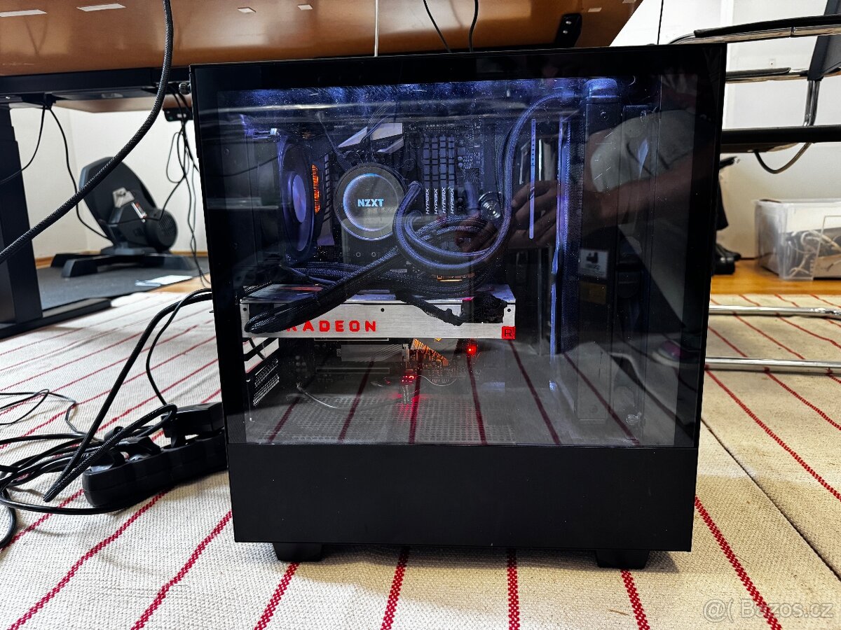 PC Intel Core i7 - 9700K/ Radeon VEGA 64/ 60GB RAM