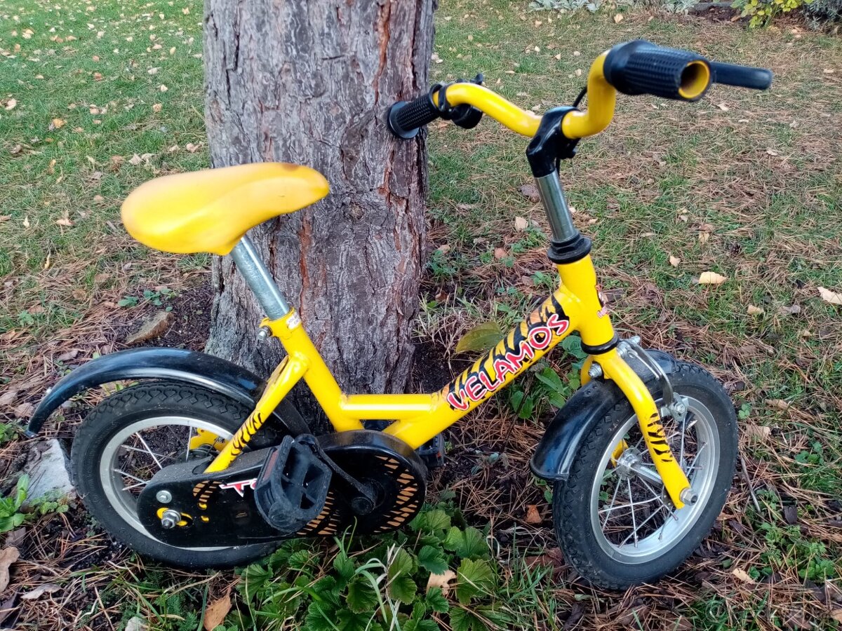Žluté dětské kolo Velamos tiger 12,5"