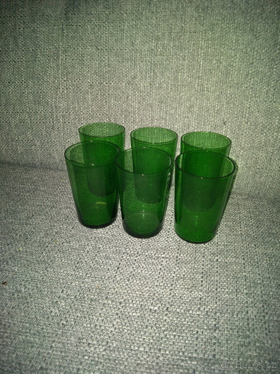 Retro sada zelené sklenene sklenky 6ks