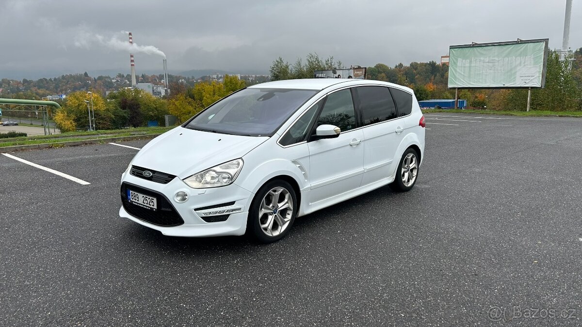 Ford S-max 2.2 147kw Titanium S, 7míst AT