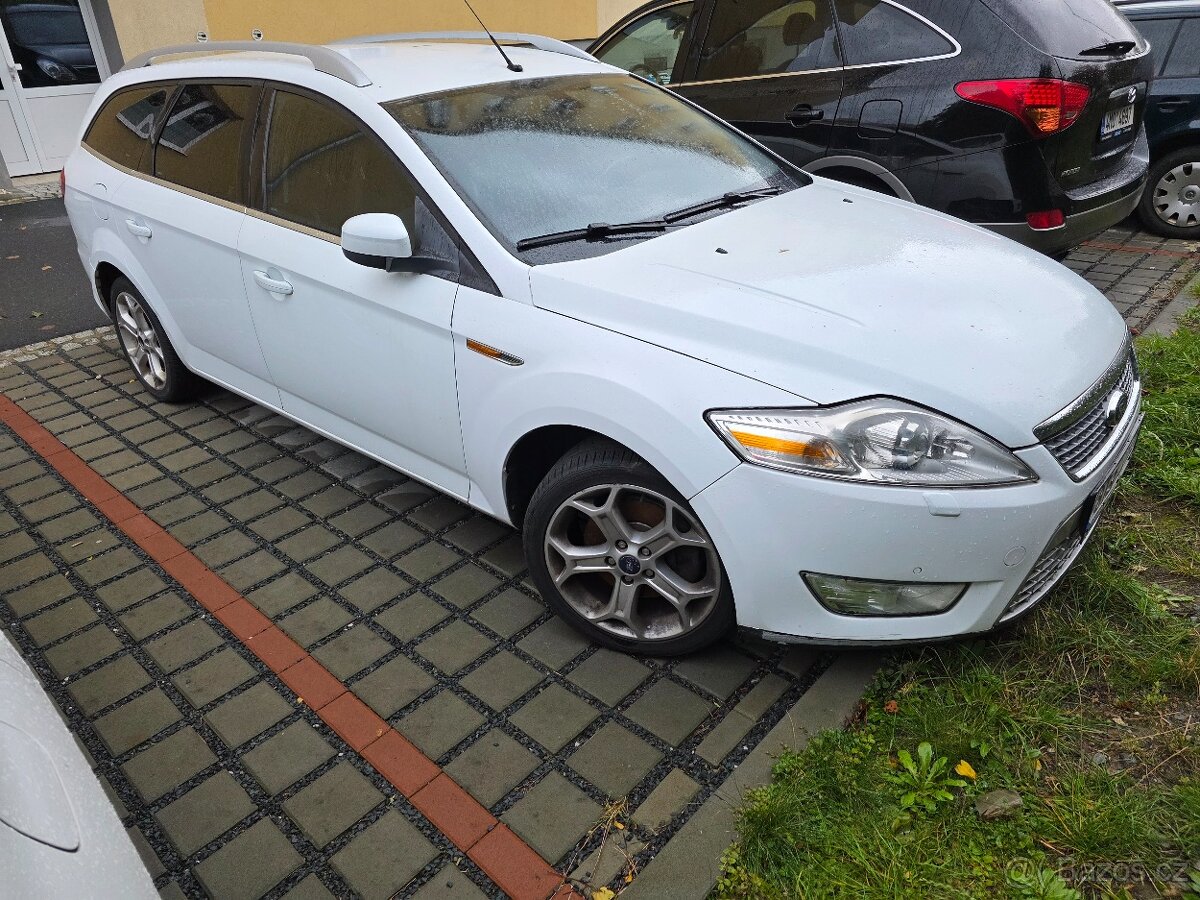 Ford mondeo MK3 combi 2.0 benzín 107kw 2009