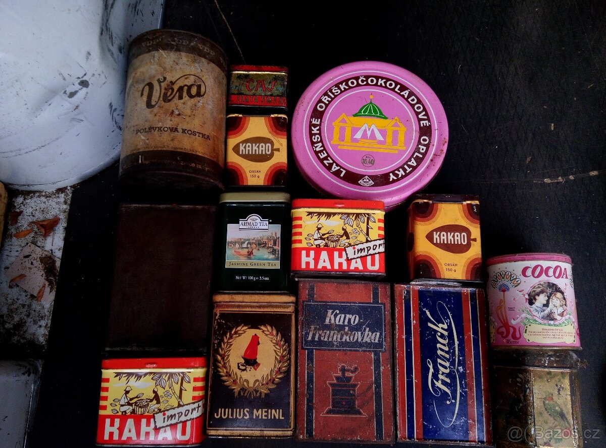 Pěkné staré plechovky