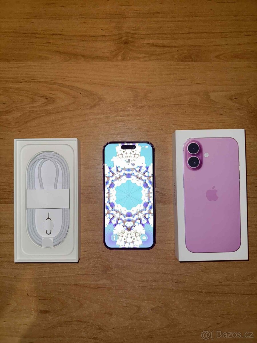 Apple iPhone 16 128GB, ZÁRUKA do 23.09.2027