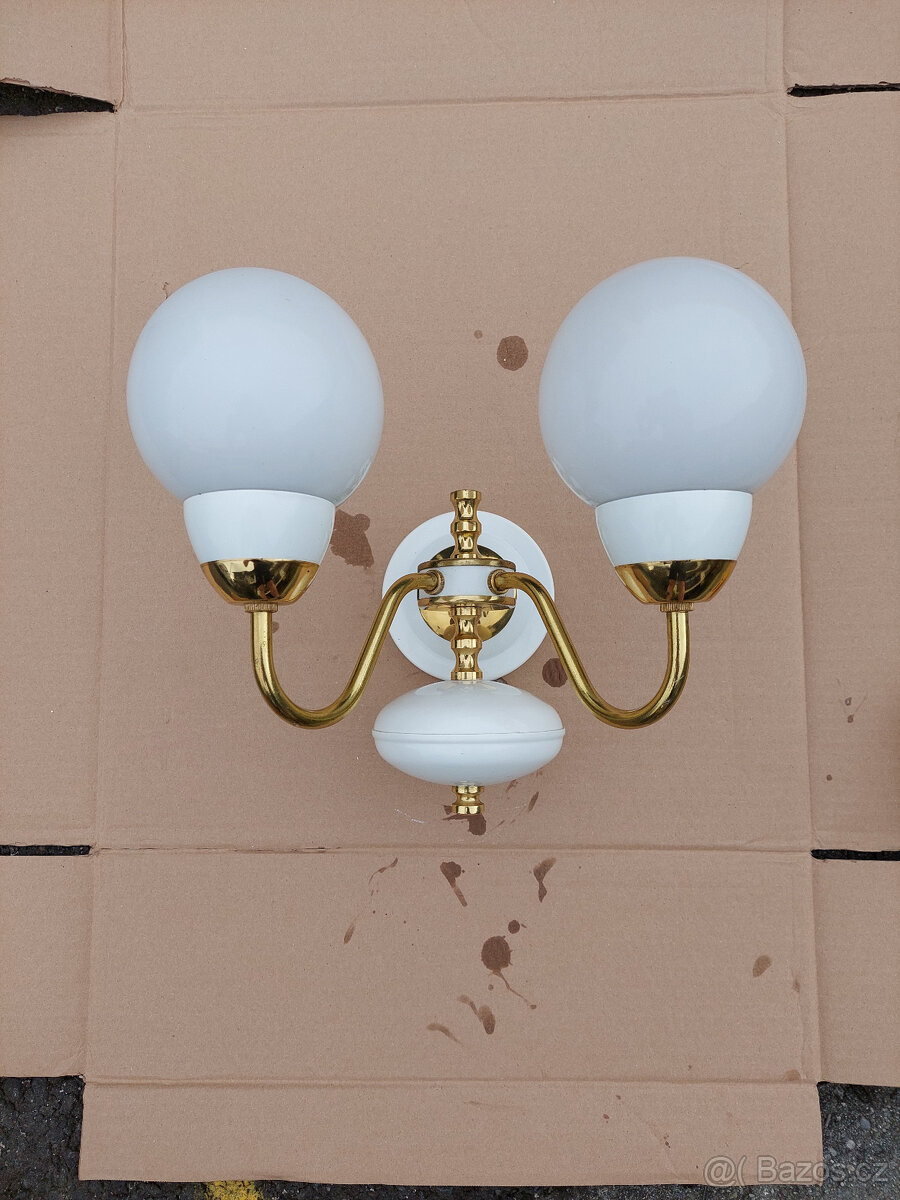 Nástěnné svítidlo, patice E27