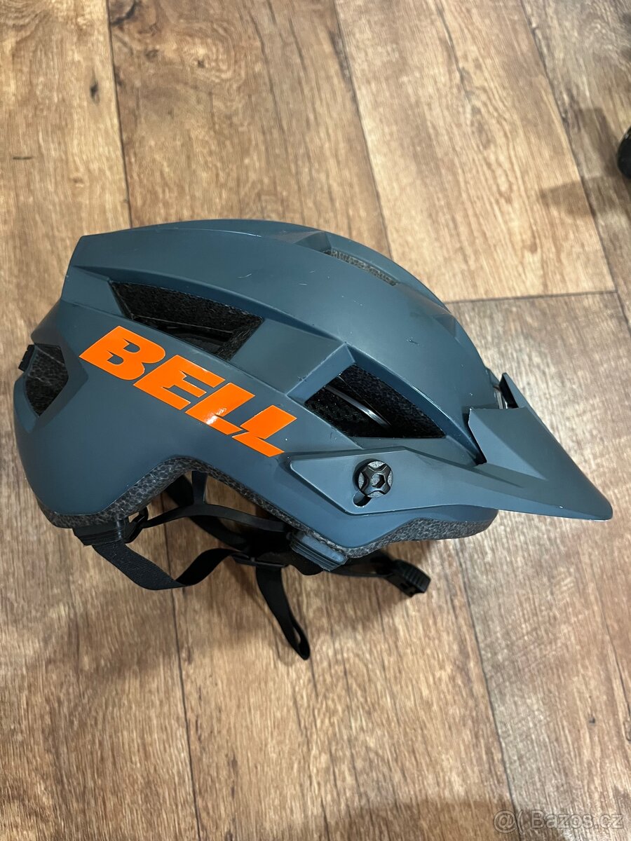 Helma Bell Ukon MIPS modrá 2023
