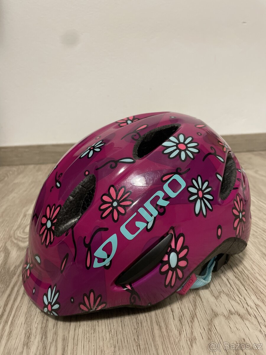 Dětská helma cyklistická GIRO