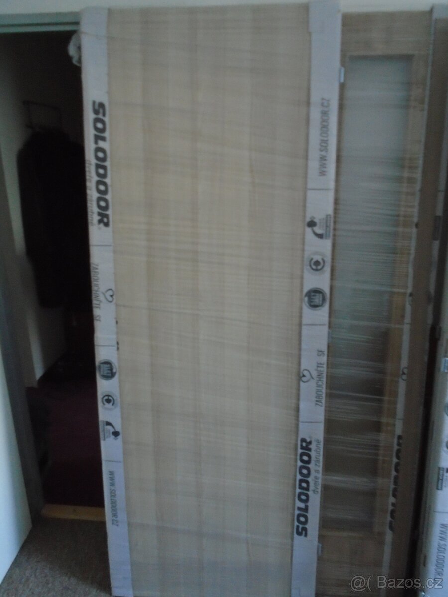 NOVÉ, Solodoor dveře - Dub bělený 1x70 pravé