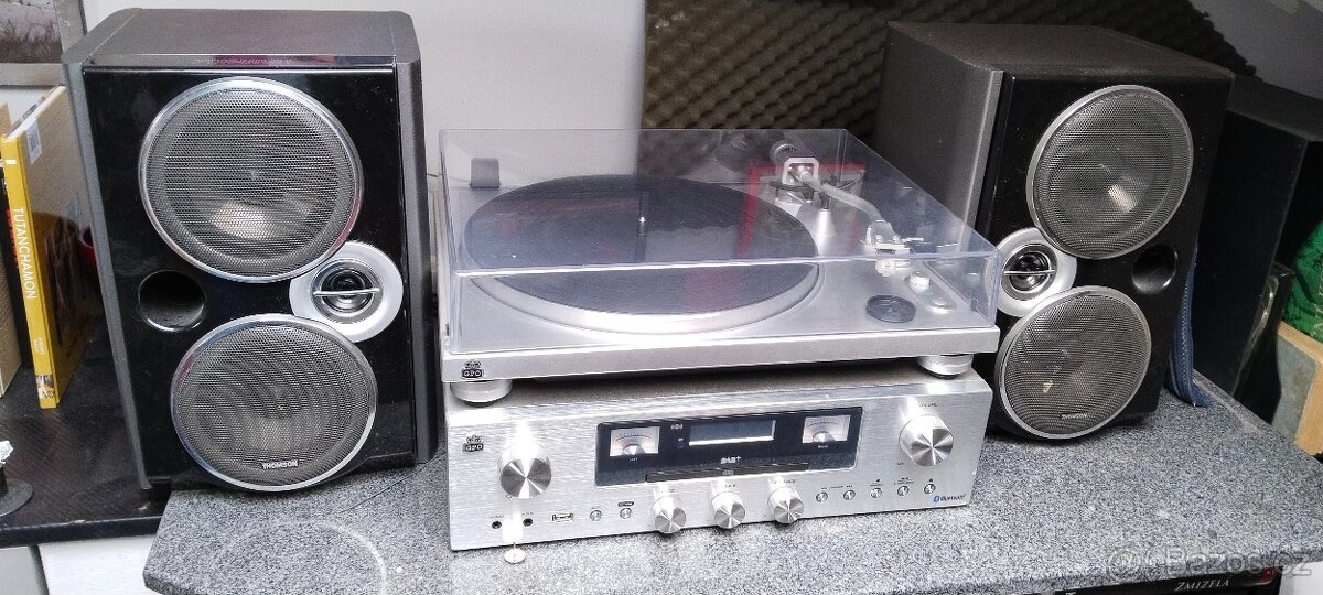 Set elektroniky