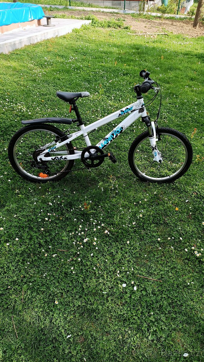 Cyklistické kolo LEADER Fox model Baddy