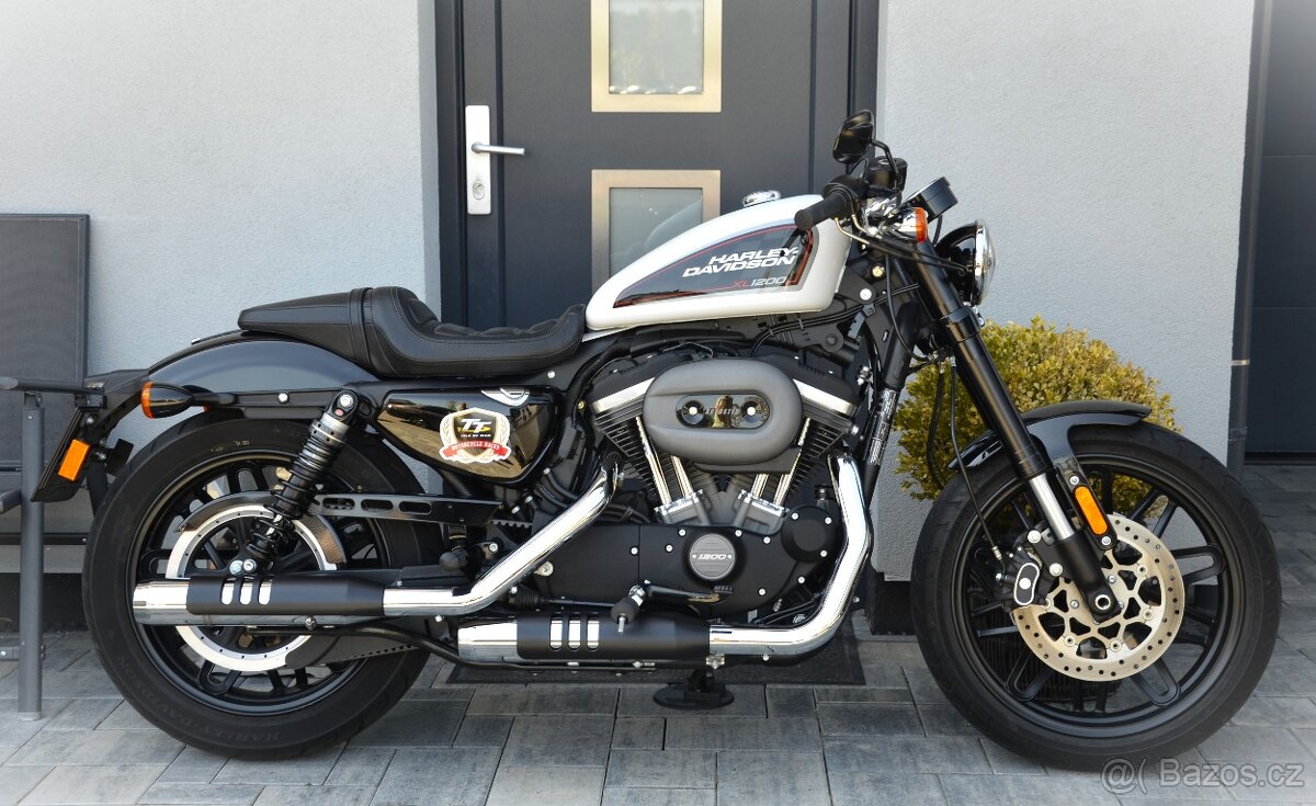 Harley Davidson XL 1200 CX Roadster - CZ původ / 4.800 km