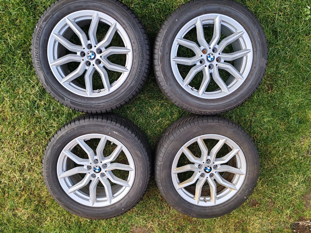 Nový stavObuté originální disky alu BMW 5X112 10 zimní pneu