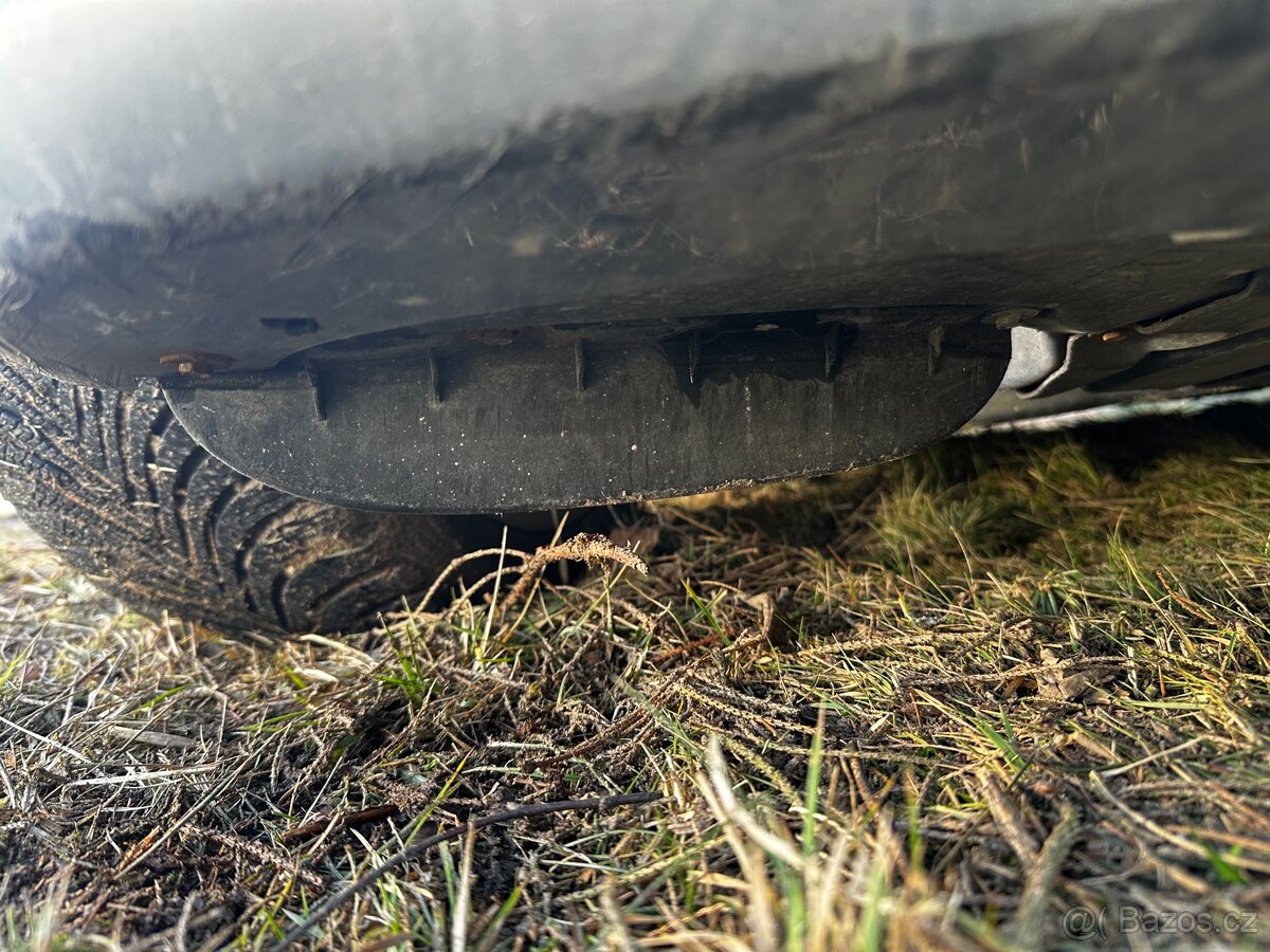Lapače bahna BMW E90