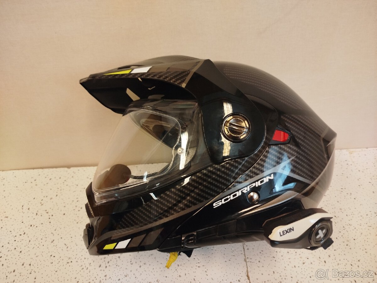 Helma na motorku scorpion EXO adx2