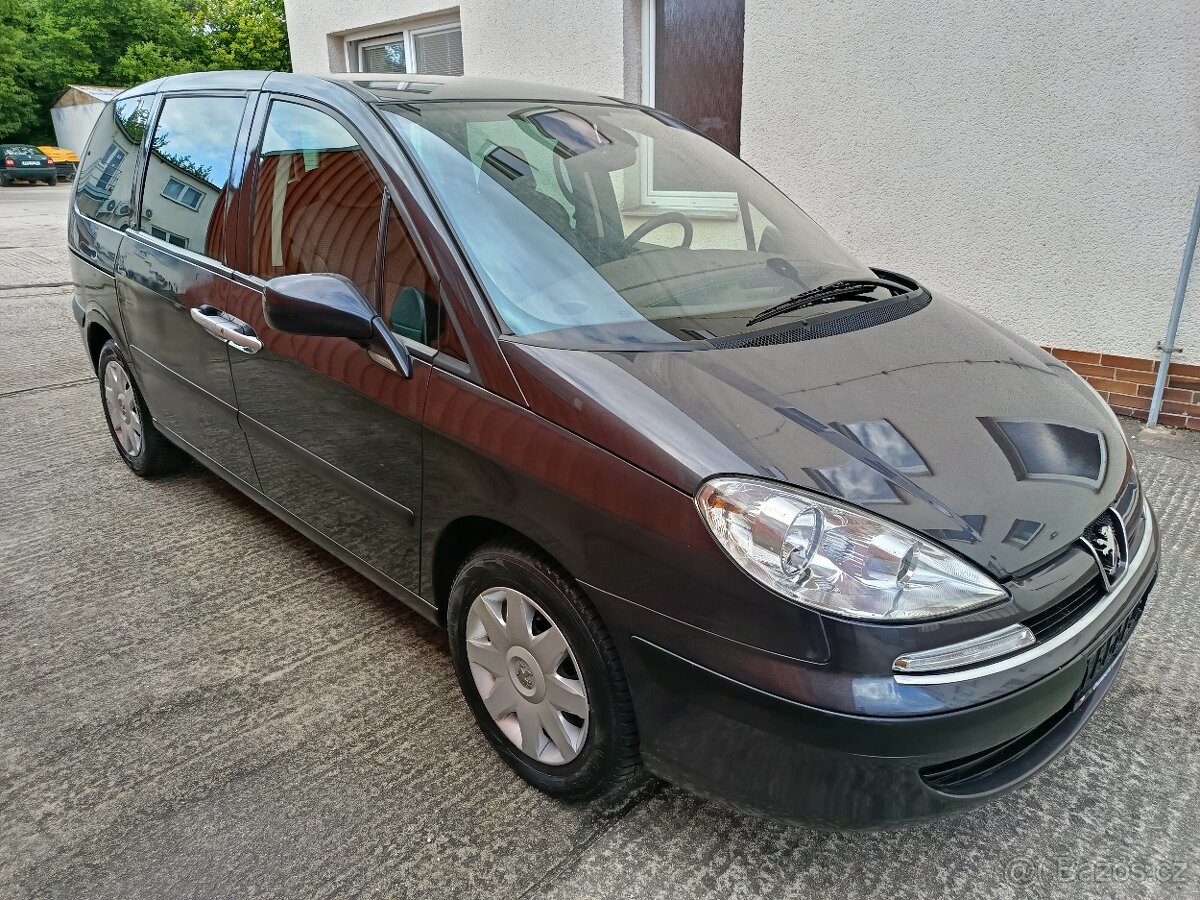 Peugeot 807 2.0 HDI 100 KW 7 Mist 5 sedaček slušní stav