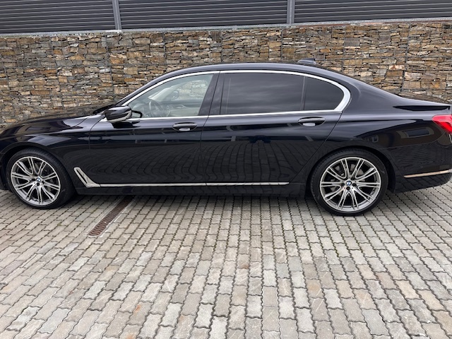 Prodám BMW 740 L