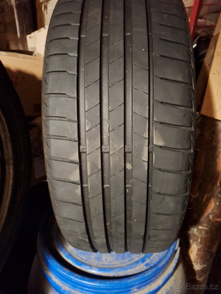 Michelin 225-40-19 Letní