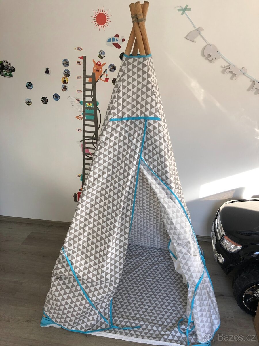 Teepee/Stan