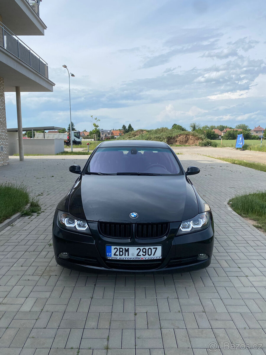 Bmw e90 325i