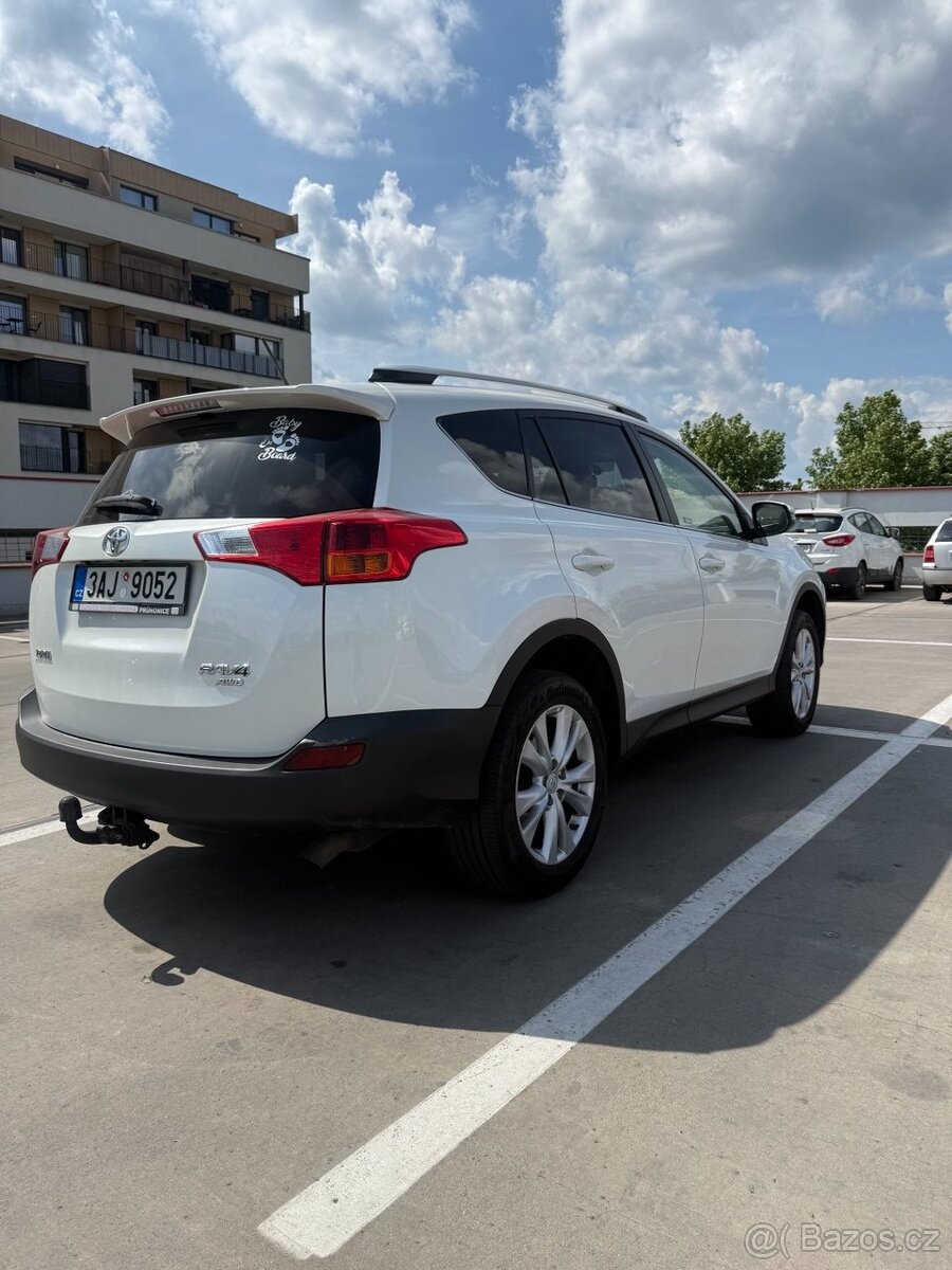 Toyota RAV4 (XA4) 2.2, 110 kW, Naftový, 4x4