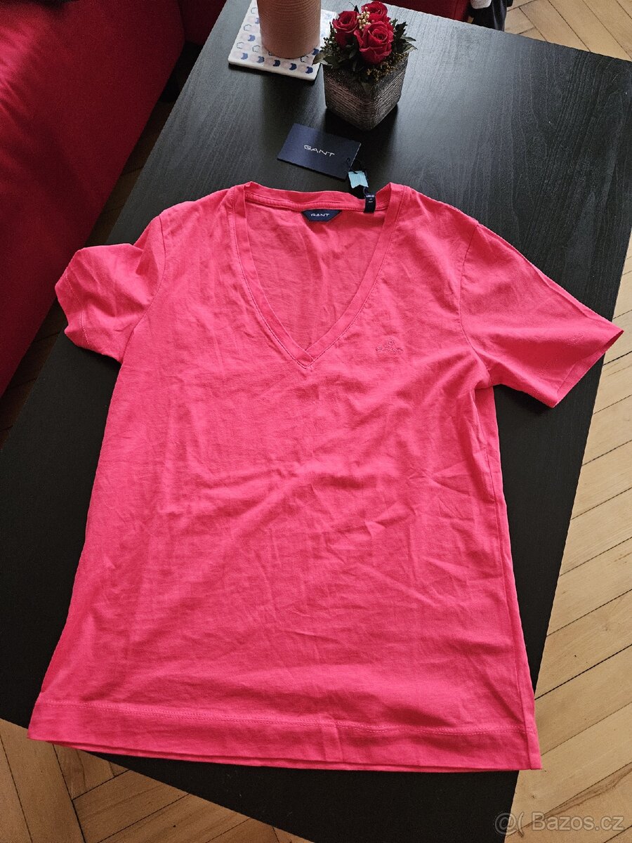 Dámské triko Gant vel XS