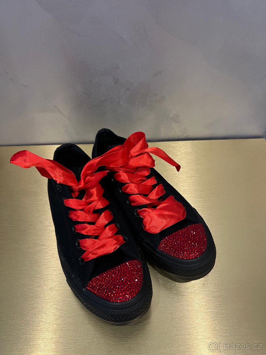 Converse teniský