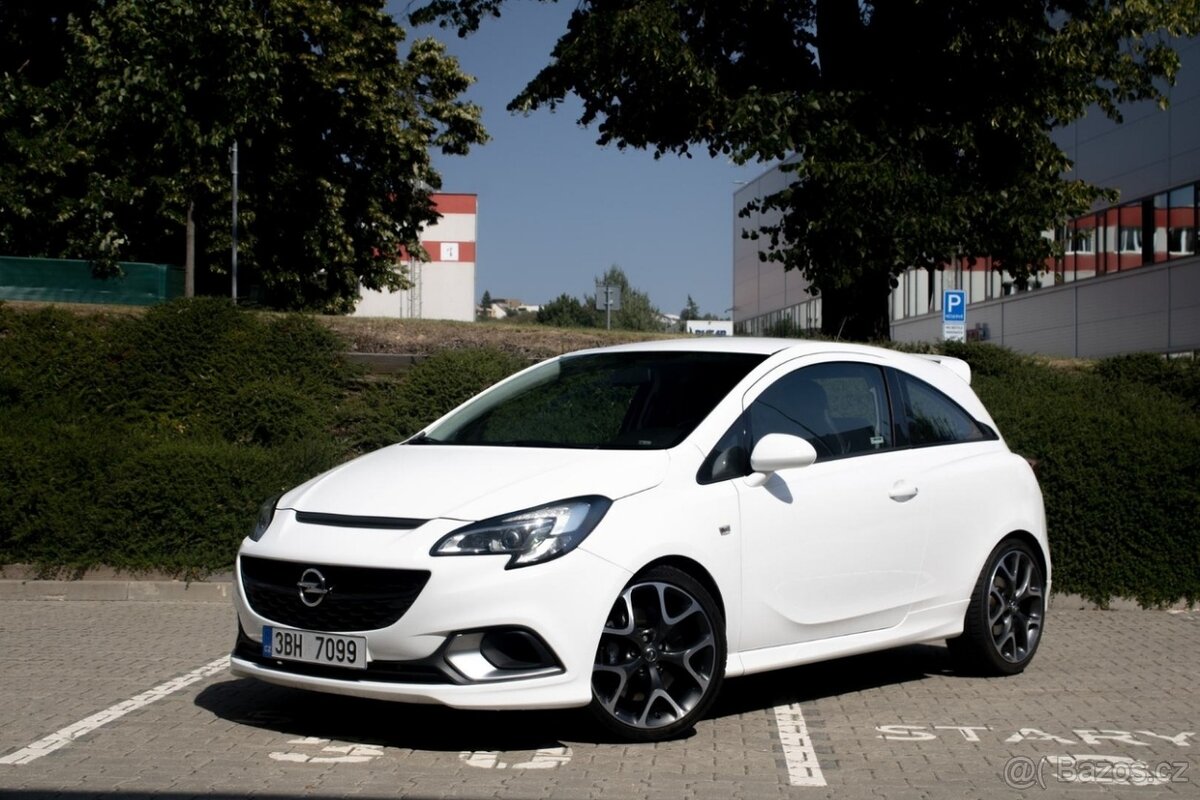 Opel Corsa OPC PERFORMANCE