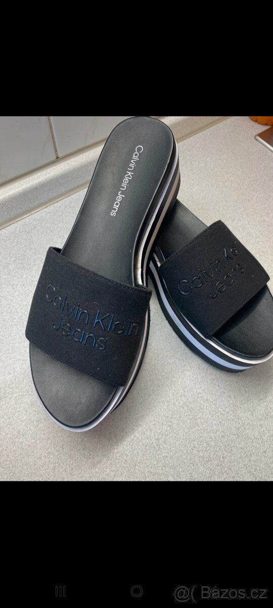 Nenošené pantofle Calvin KleinJeans