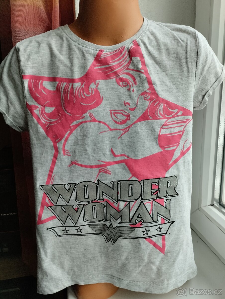 Dívčí triko vel. 134/140