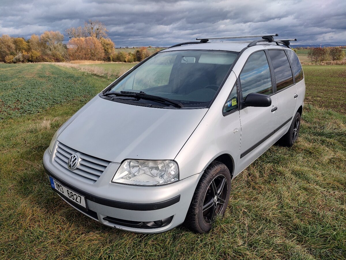 Sharan 1.9 TDI 7 míst