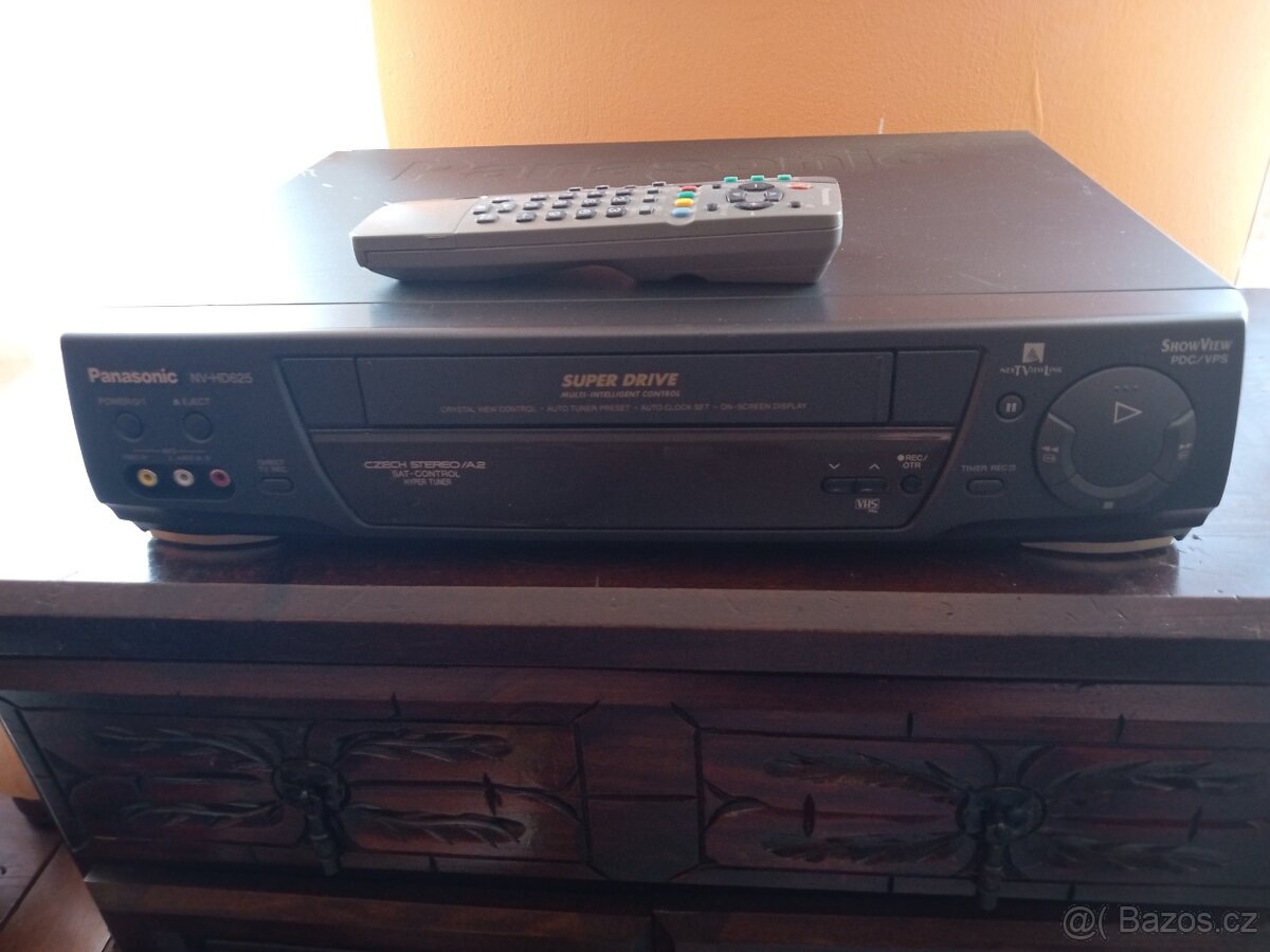 Videorekordér Panasonic NV-HD625