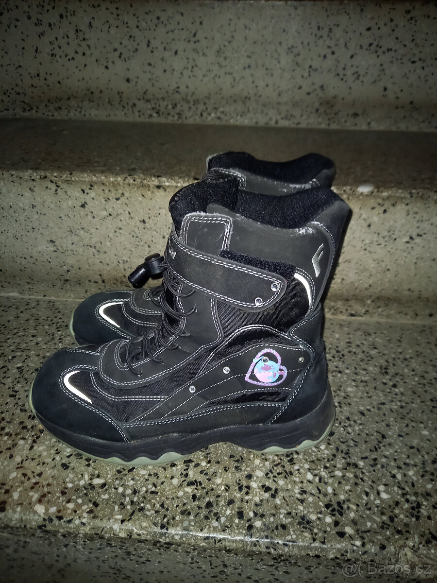 Dívčí zimní boty vel. 36