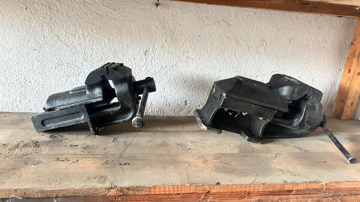 2x Svěrák - hezký stav