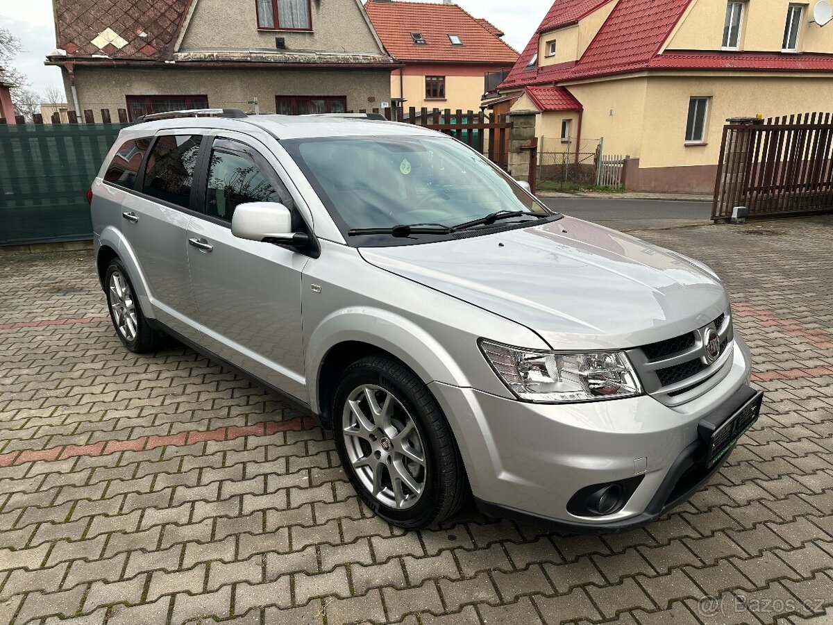 Fiat Freemont 2.0 103kW 2012 159140km BEZ KOROZE