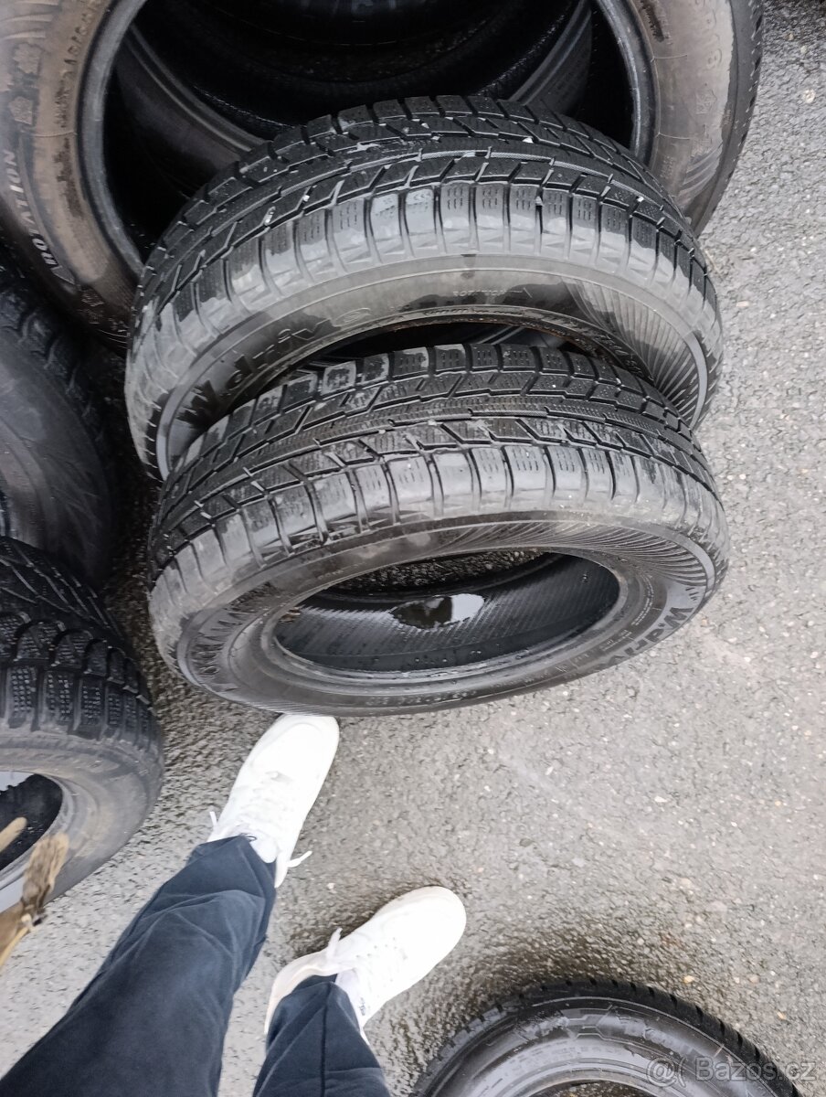 165/70r14 81t zimní pneu
