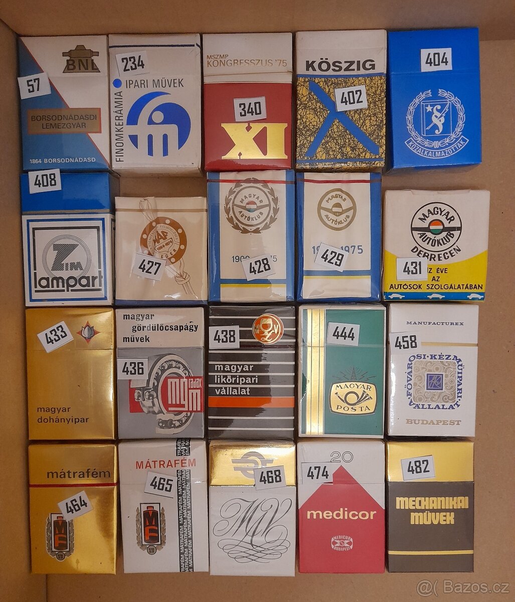 staré maďarské cigarety