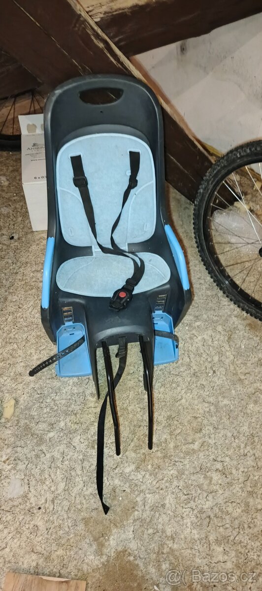 Sedačka na kolo