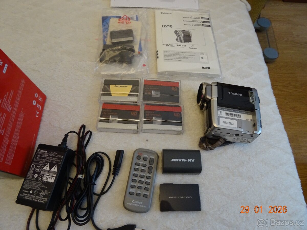 videokameru CANON HV10
