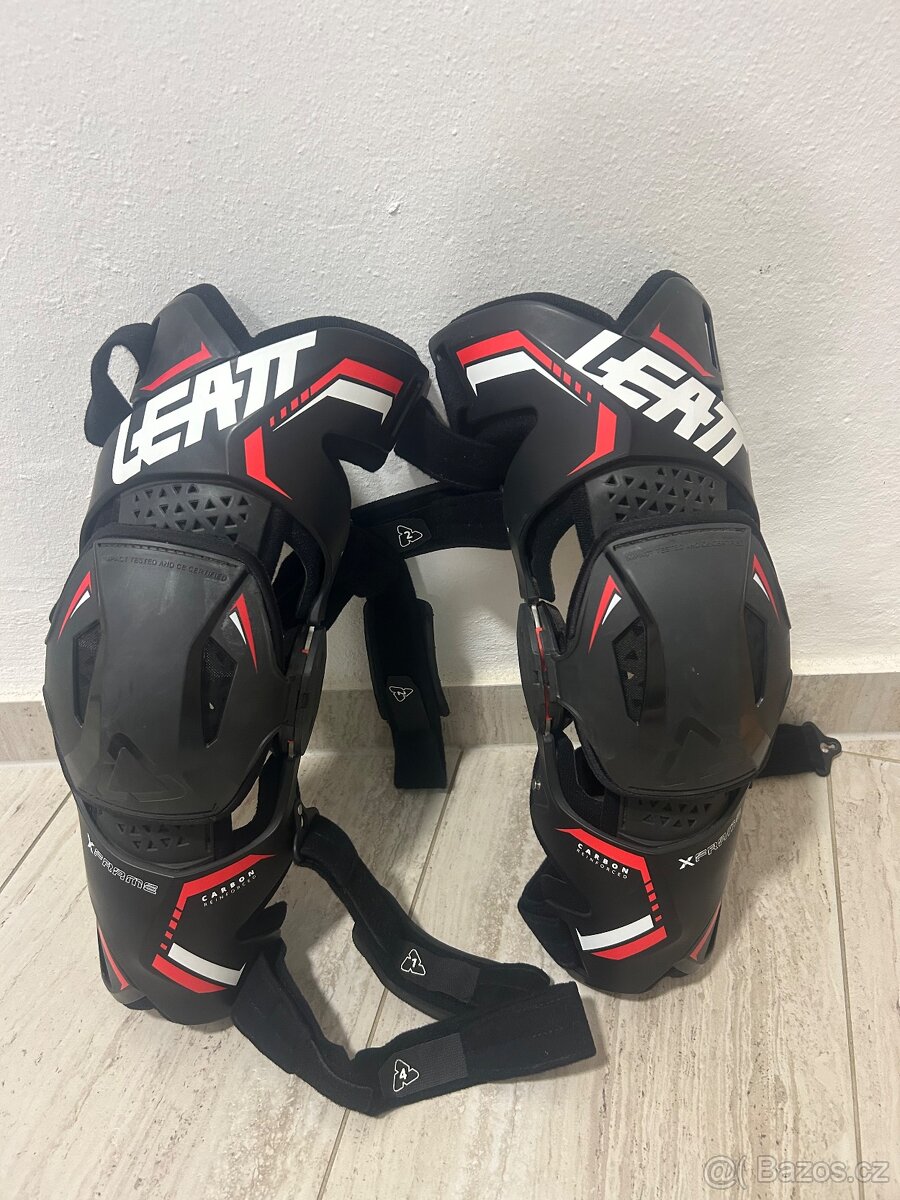 Kolenní chrániče Leatt X-Frame