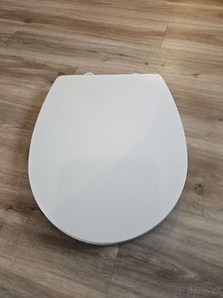 Záchodové prkénko nové, nepoužité