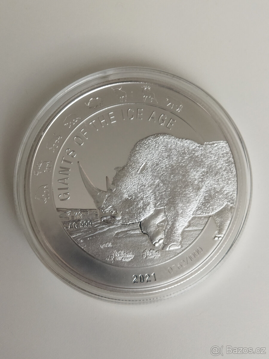 Stříbrná mince 1 kg s certifikátem - nosorožec 2021